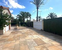 Revente - Villa -
Cabo Roig - Costa Blanca