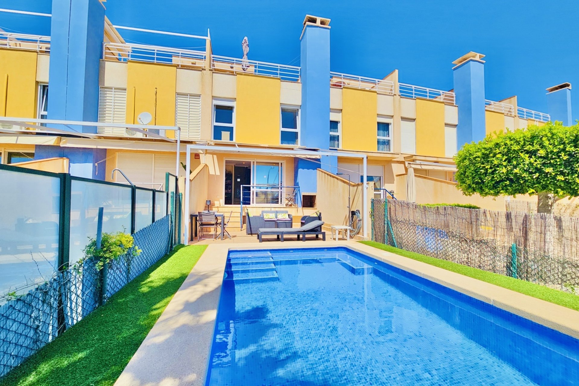 Revente - Villa -
Cabo Roig - Costa Blanca