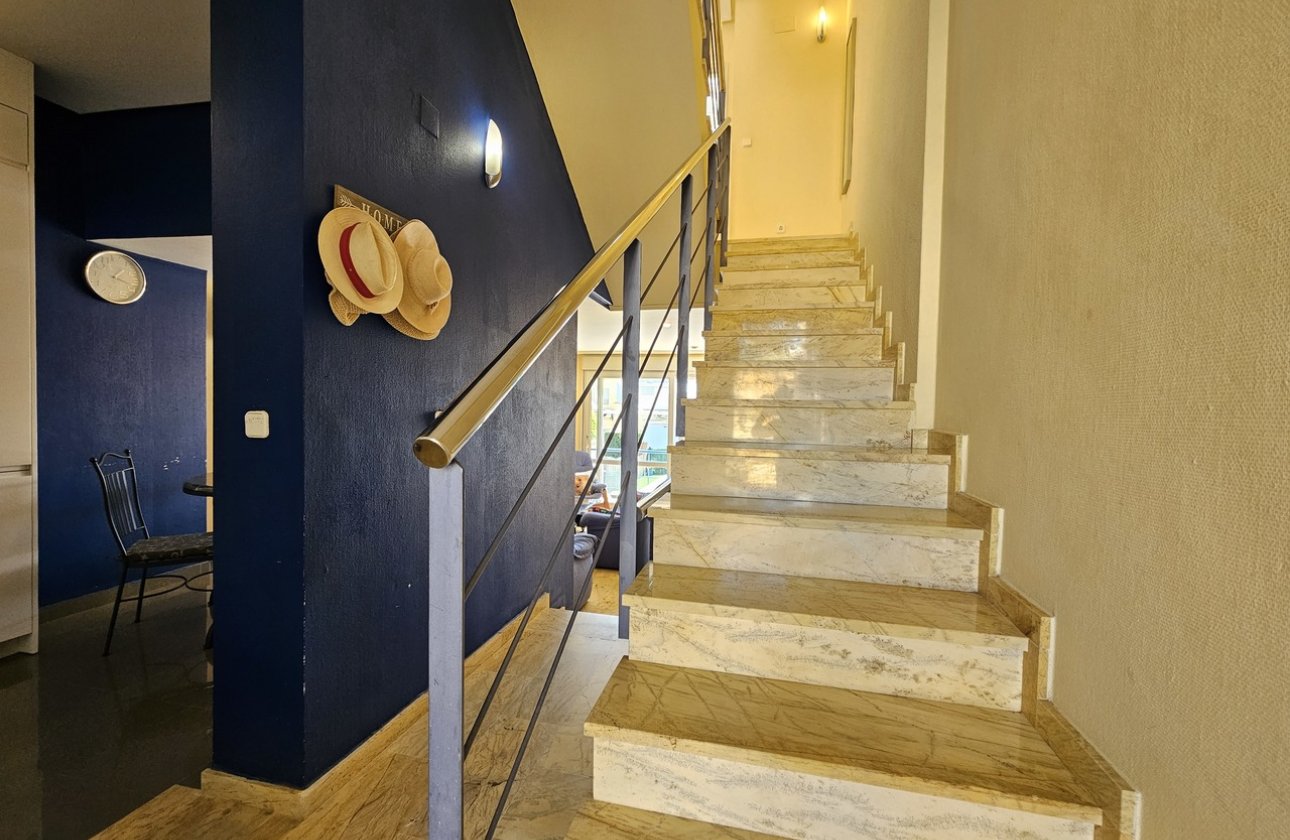 Revente - Villa -
Cabo Roig - Costa Blanca