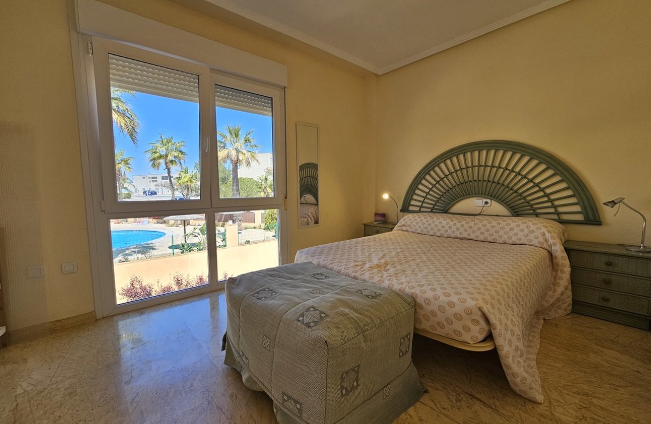 Revente - Villa -
Cabo Roig - Costa Blanca
