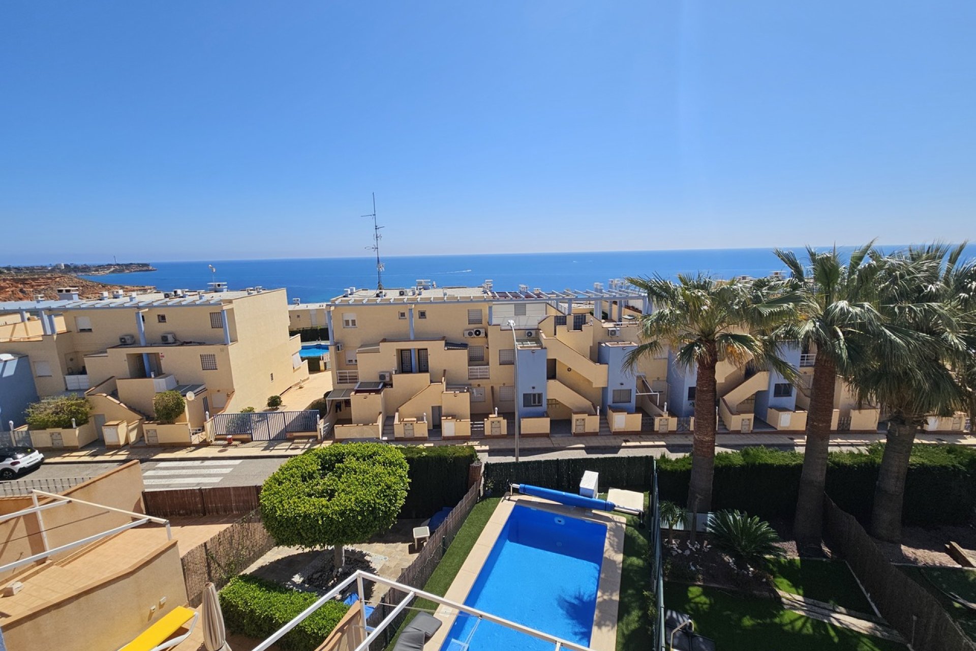 Revente - Villa -
Cabo Roig - Costa Blanca