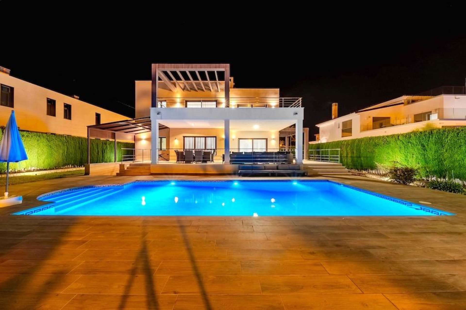 Revente - Villa -
Cabo Roig - Costa Blanca