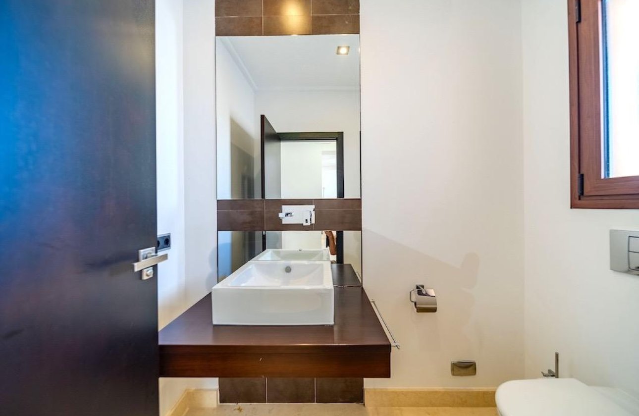 Revente - Villa -
Cabo Roig - Costa Blanca