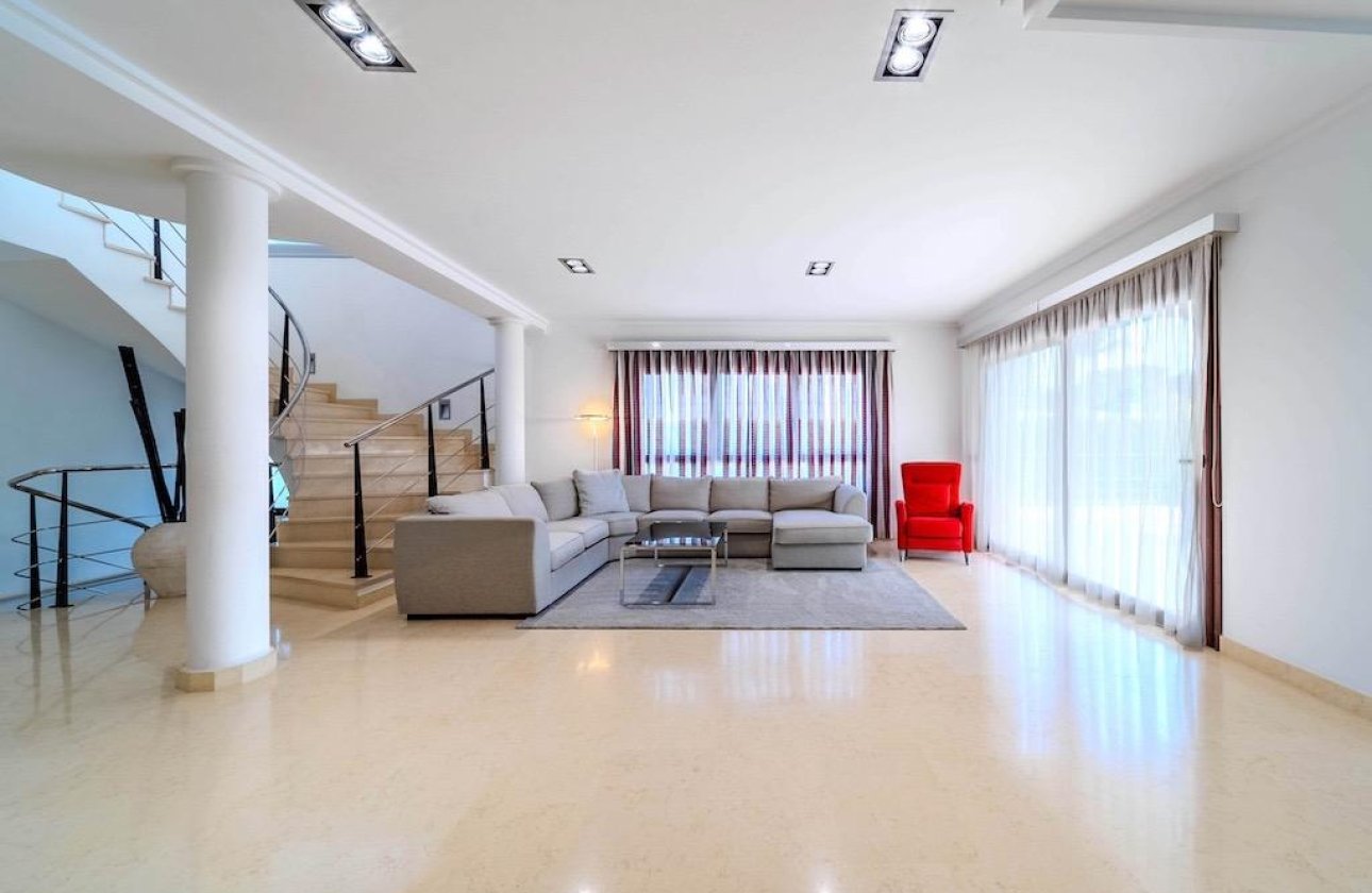 Revente - Villa -
Cabo Roig - Costa Blanca