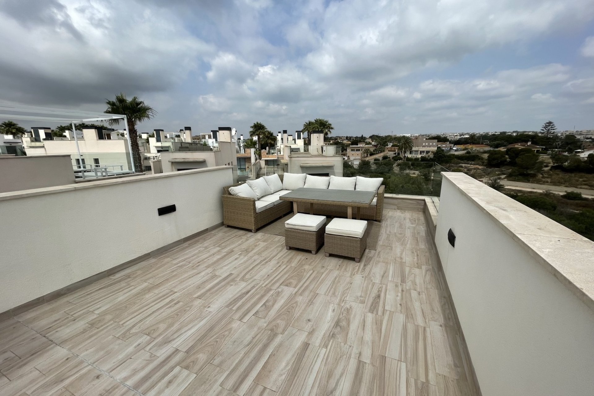 Revente - Villa -
Cabo Roig - Costa Blanca