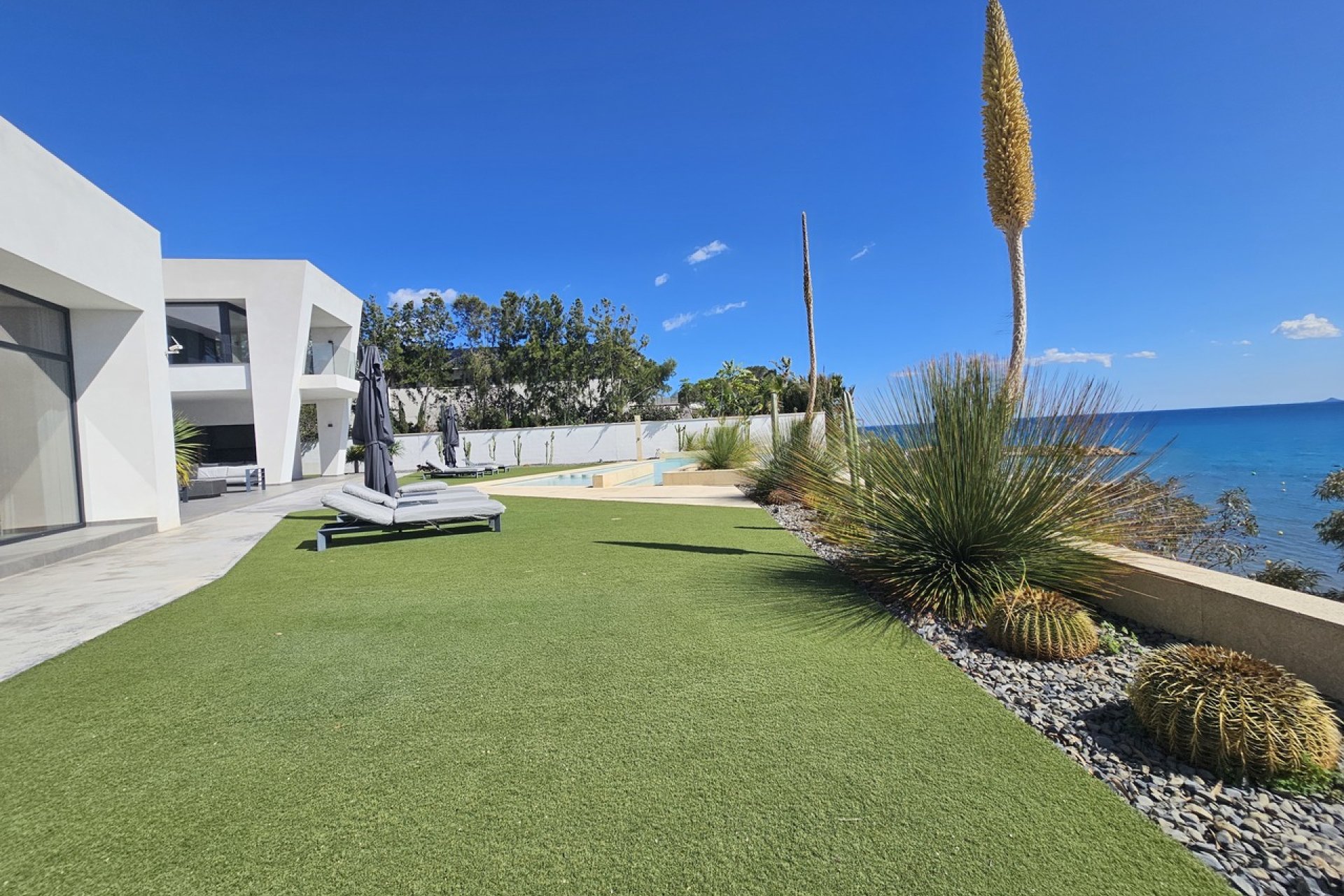 Revente - Villa -
Cabo Roig - Costa Blanca