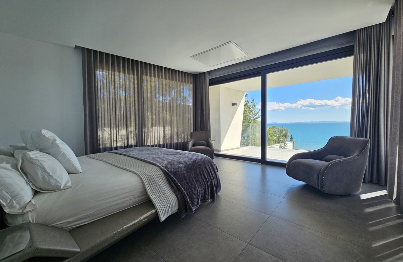 Revente - Villa -
Cabo Roig - Costa Blanca