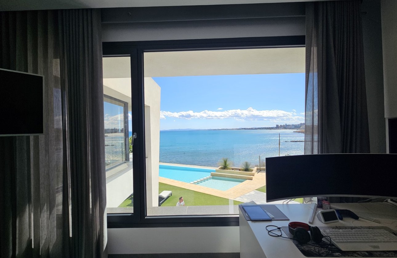 Revente - Villa -
Cabo Roig - Costa Blanca