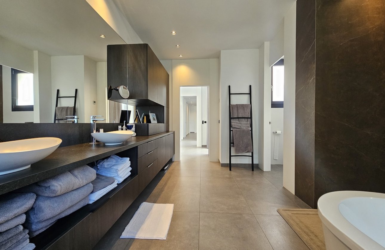 Revente - Villa -
Cabo Roig - Costa Blanca