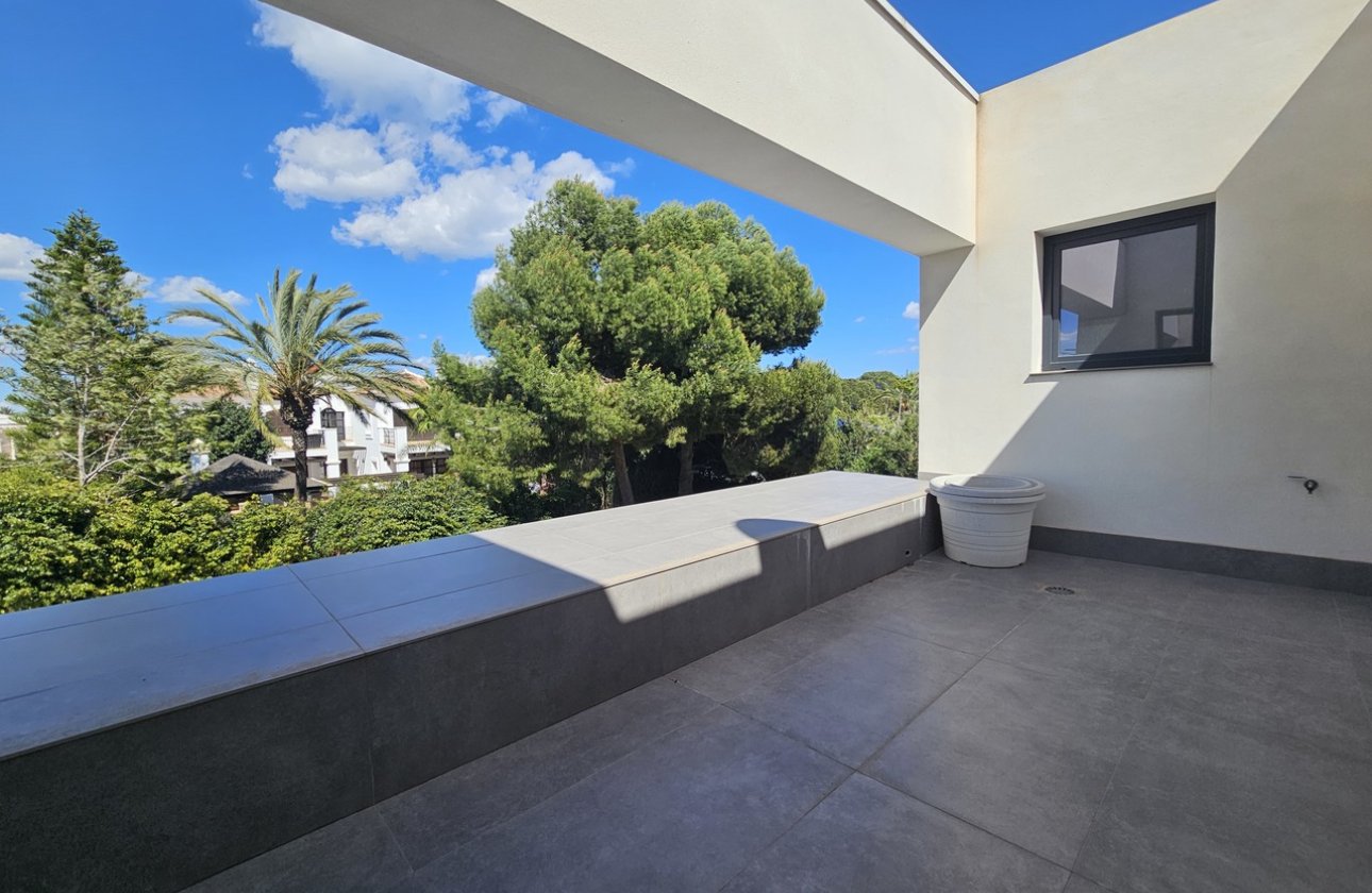 Revente - Villa -
Cabo Roig - Costa Blanca