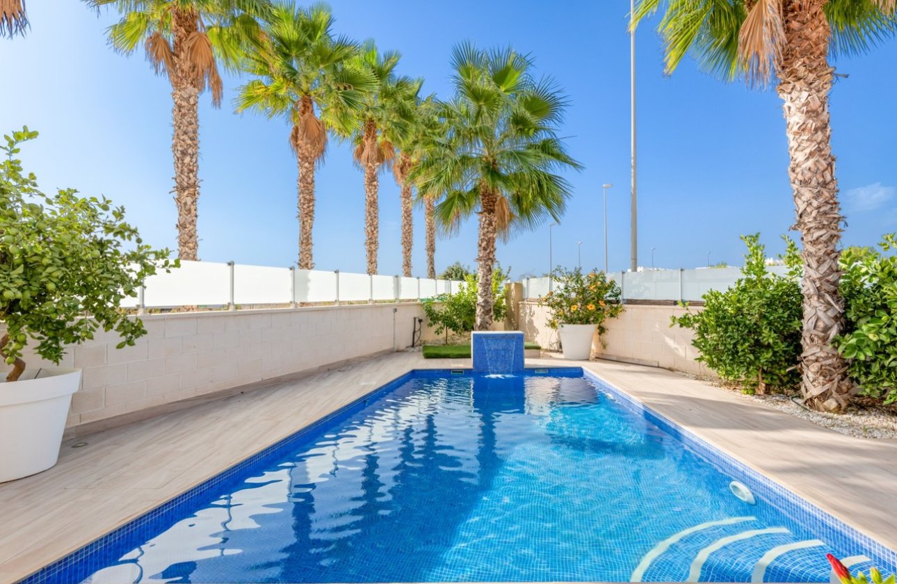 Revente - Villa -
Cabo Roig - Costa Blanca