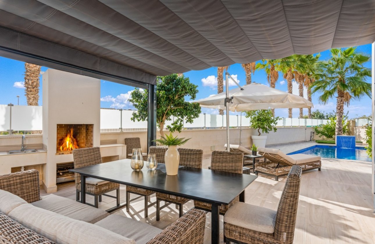 Revente - Villa -
Cabo Roig - Costa Blanca