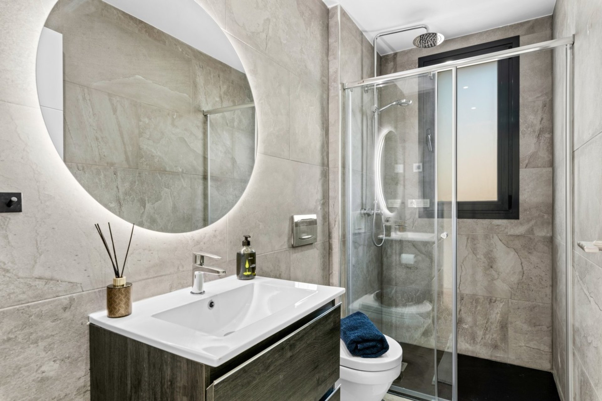 Revente - Villa -
Cabo Roig - Costa Blanca