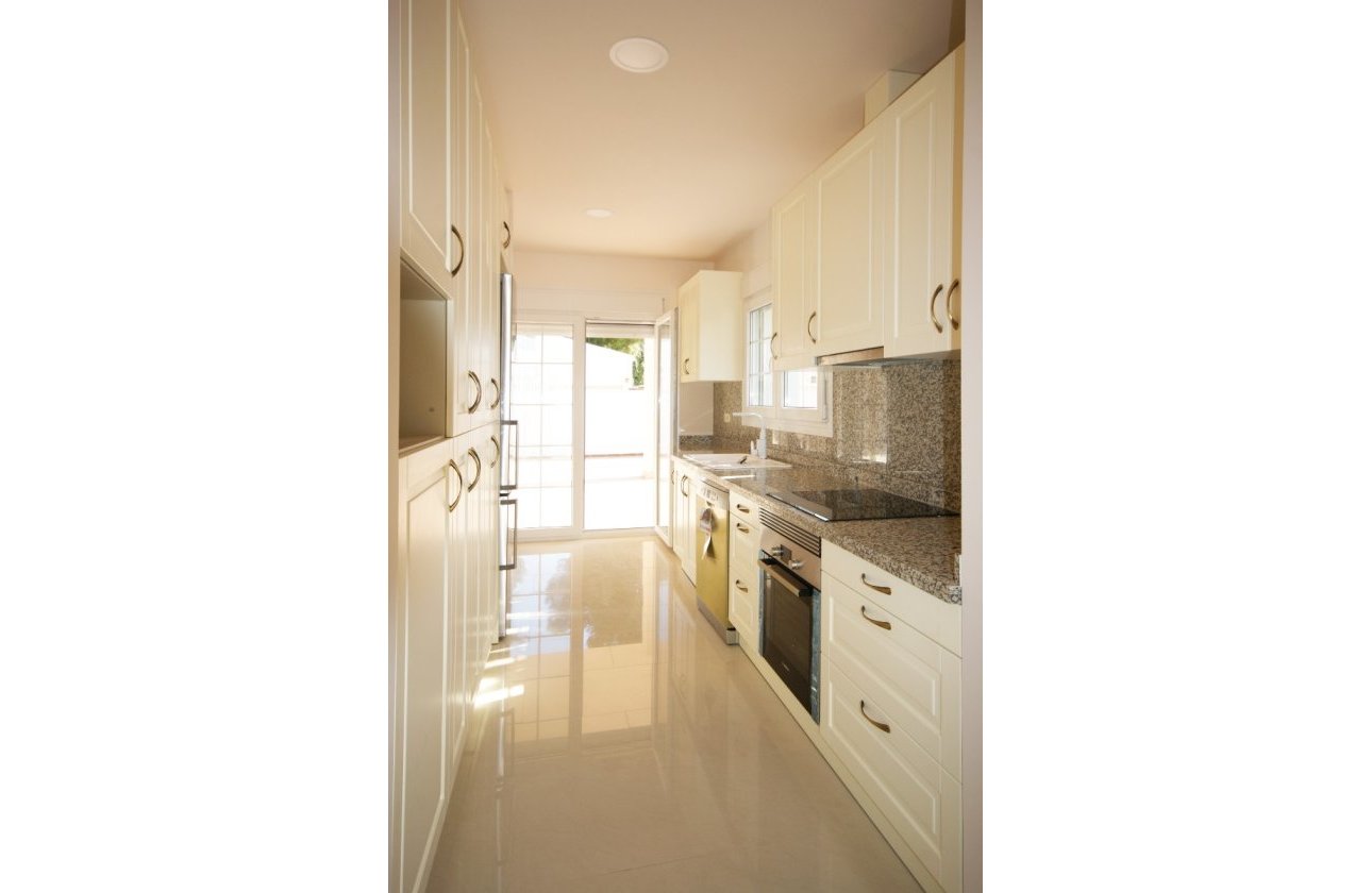 Revente - Villa -
Cabo Roig - Costa Blanca