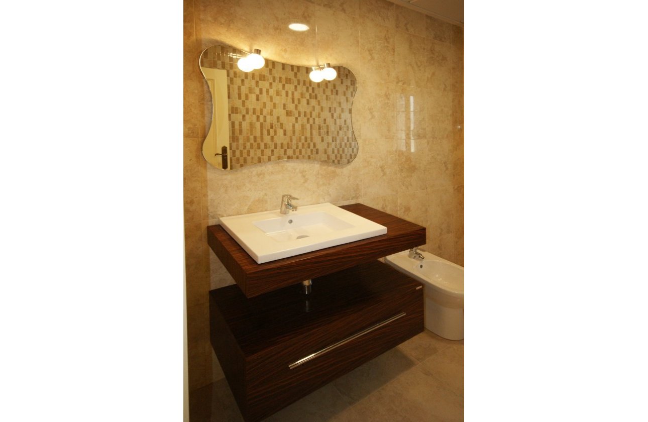 Revente - Villa -
Cabo Roig - Costa Blanca