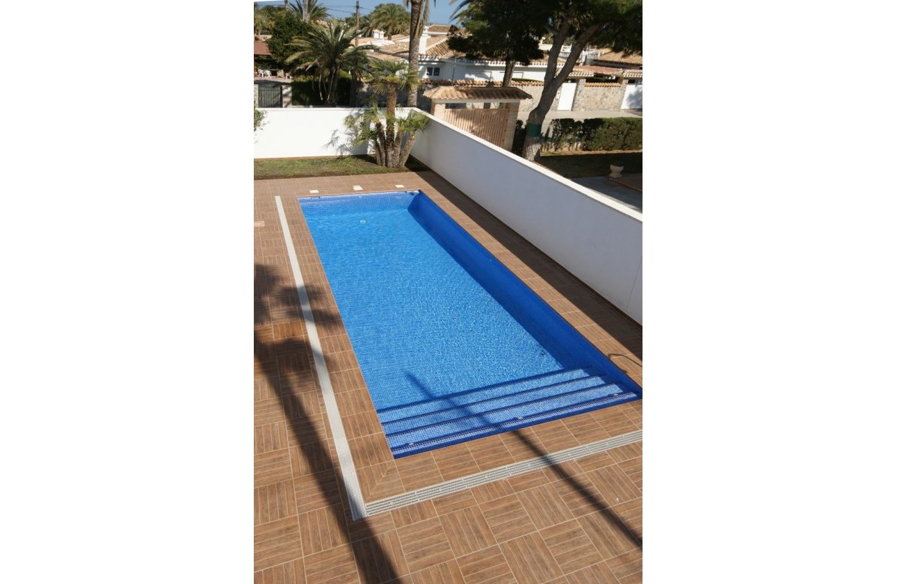 Revente - Villa -
Cabo Roig - Costa Blanca