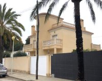 Revente - Villa -
Cabo Roig - Costa Blanca
