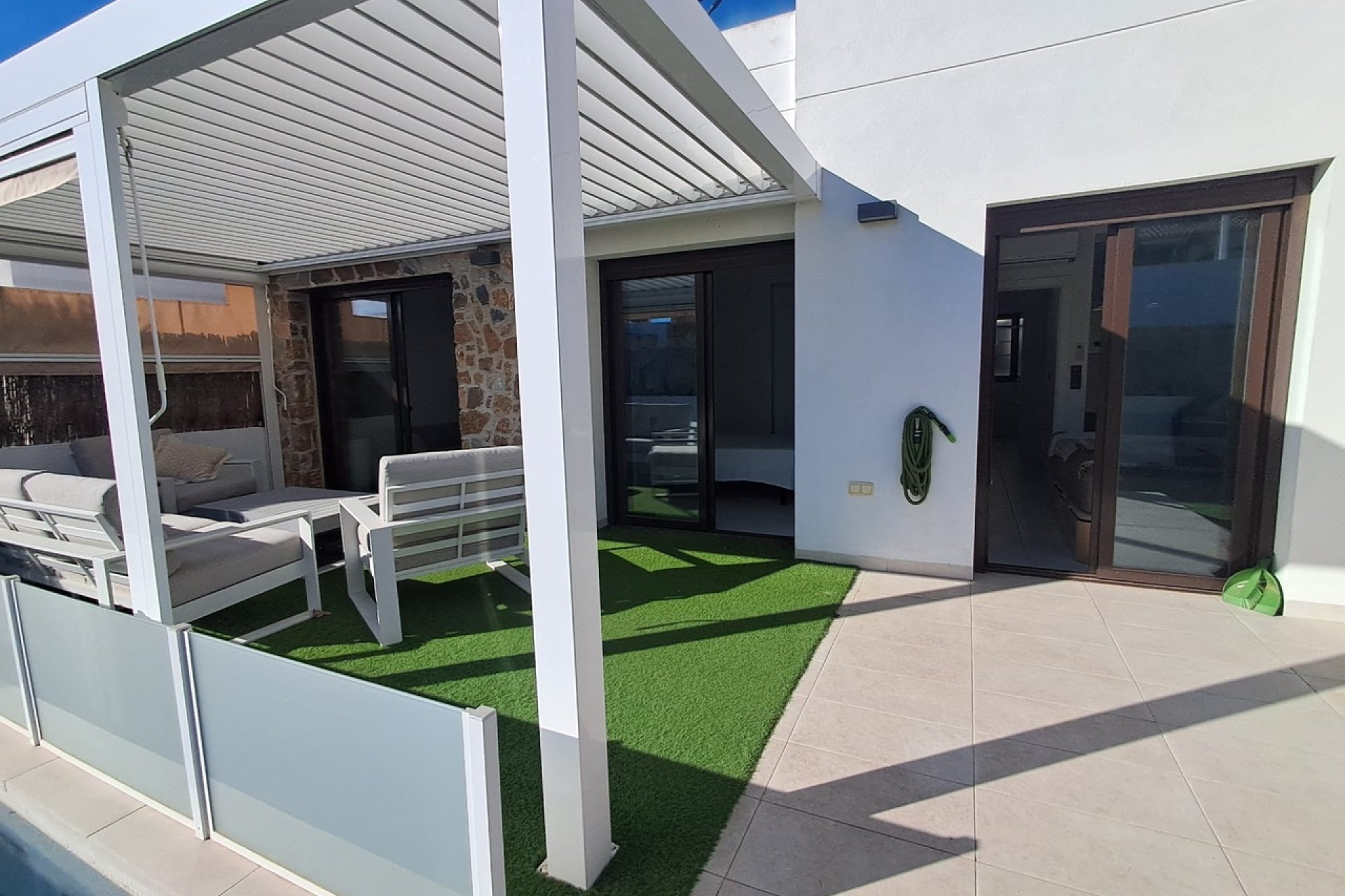 Revente - Villa -
Cabo Roig - Costa Blanca