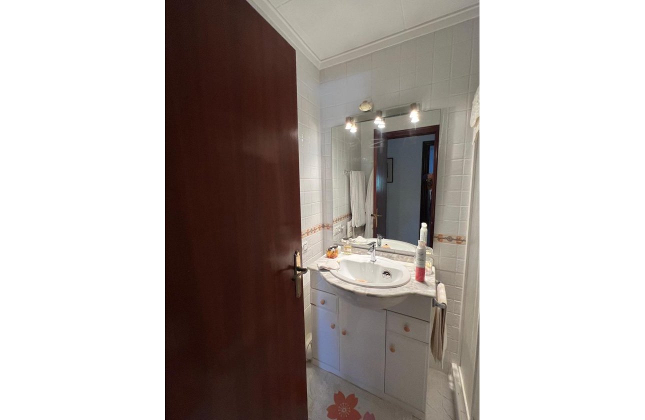 Revente - Villa -
Cabo Roig - Costa Blanca