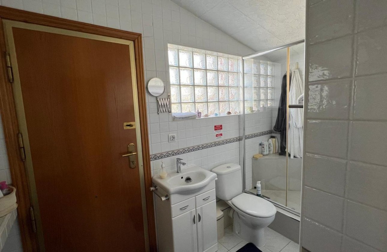 Revente - Villa -
Cabo Roig - Costa Blanca