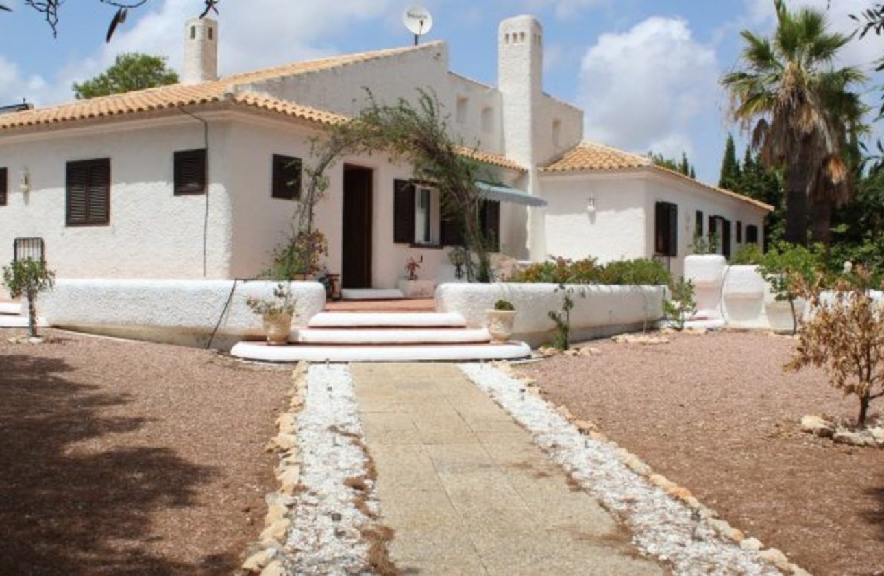 Revente - Villa -
Cabo Roig - Costa Blanca