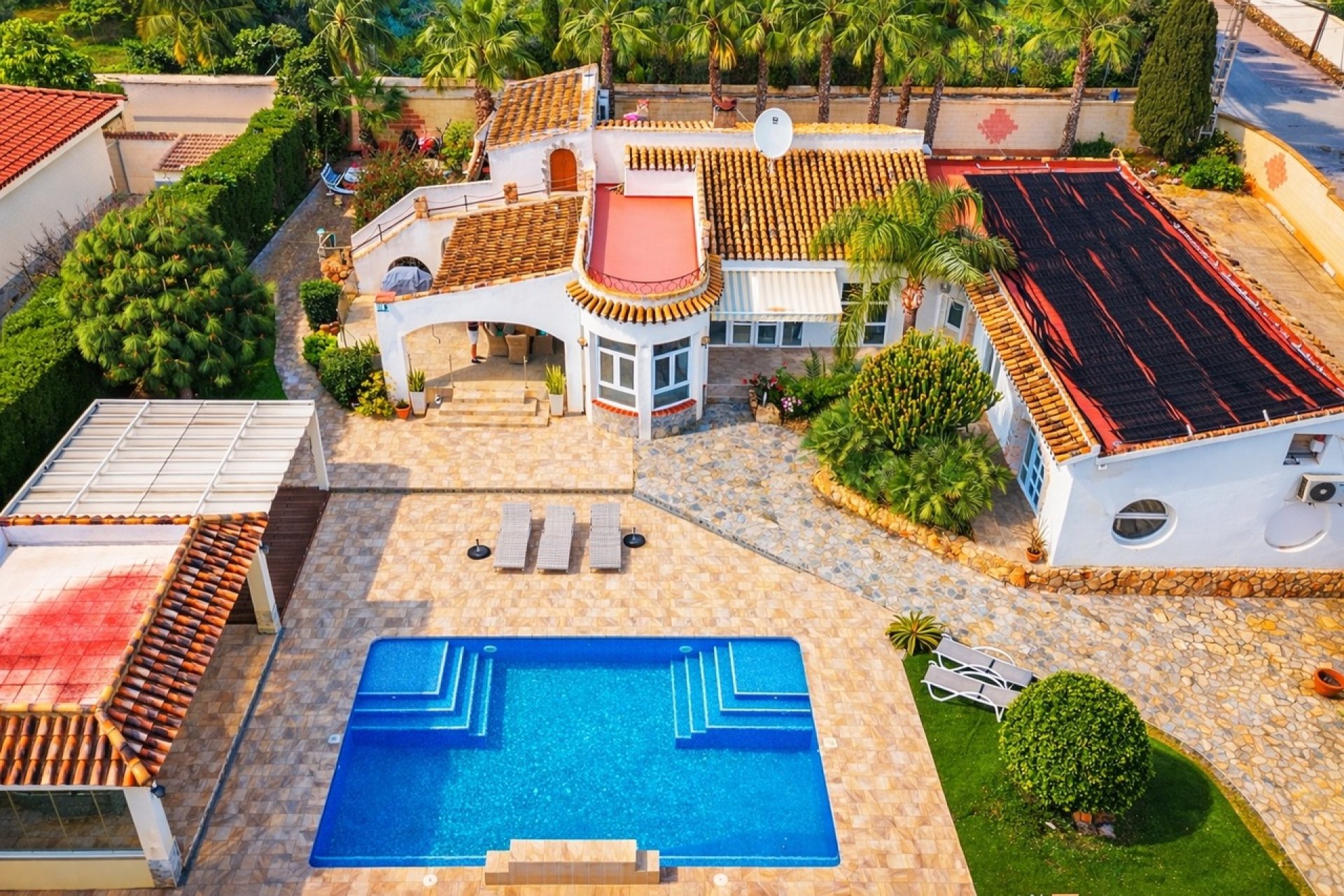 Revente - Villa -
Cabo Roig - Costa Blanca