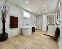 Revente - Villa -
Cabo Roig - Costa Blanca