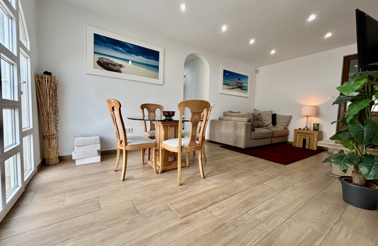 Revente - Villa -
Cabo Roig - Costa Blanca