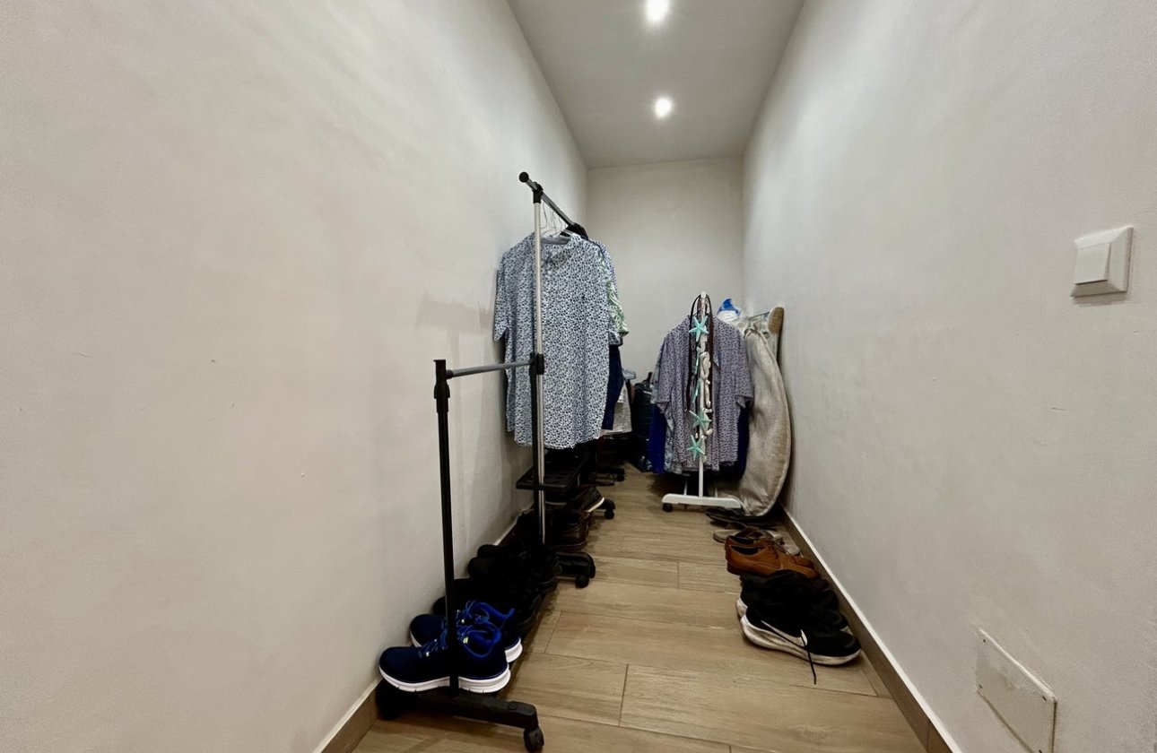 Revente - Villa -
Cabo Roig - Costa Blanca