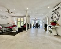 Revente - Villa -
Cabo Roig - Costa Blanca