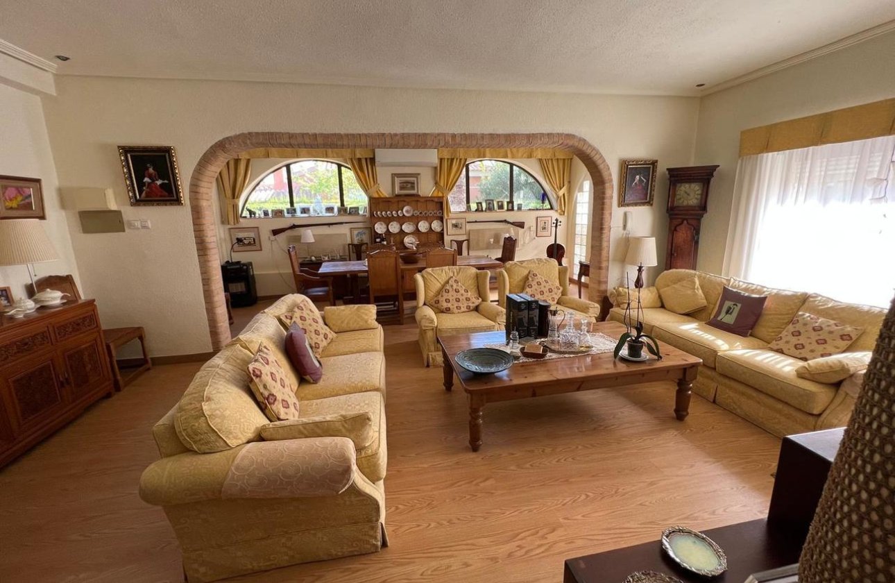 Revente - Villa -
Cabo Roig - Costa Blanca