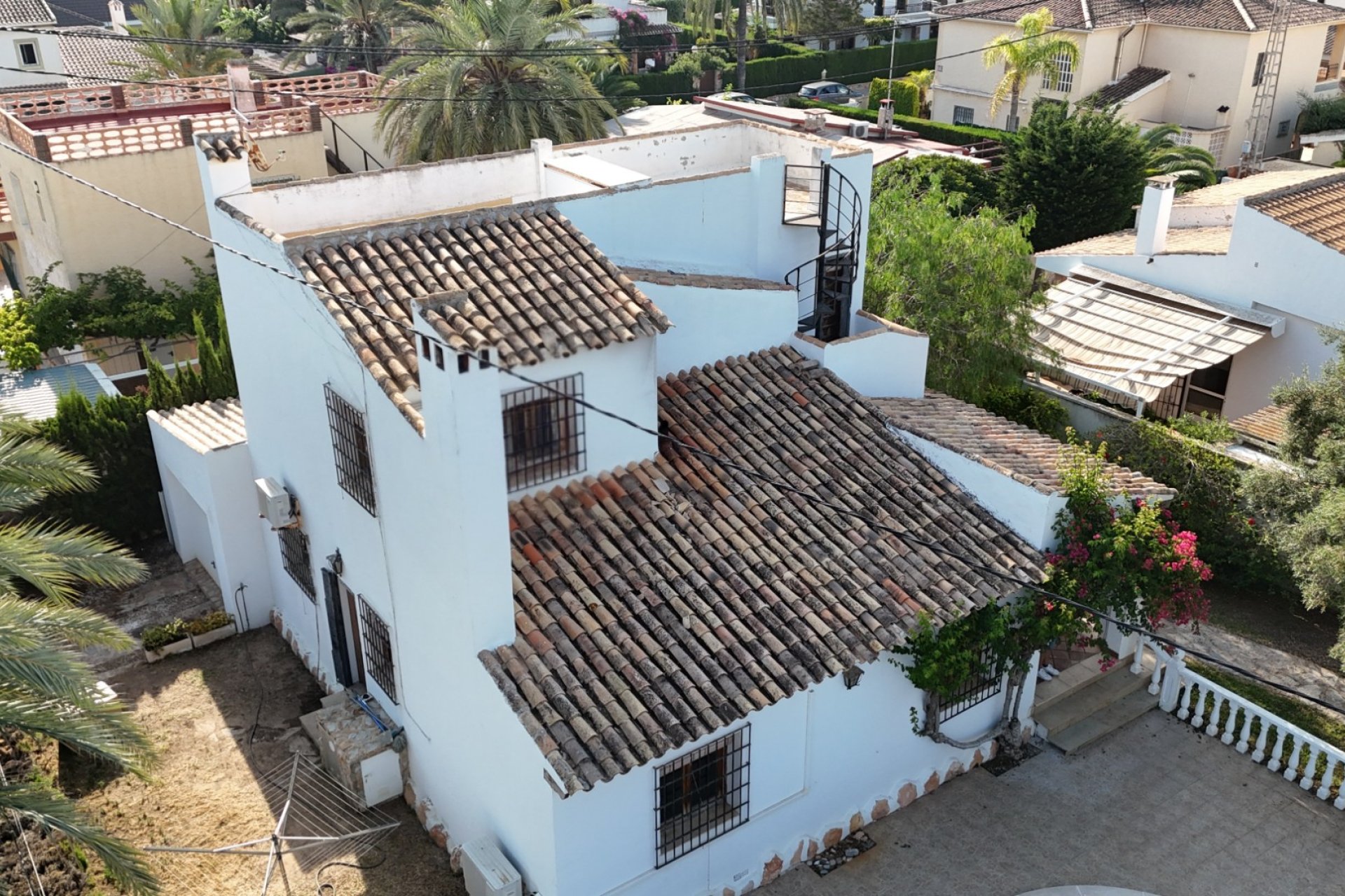 Revente - Villa -
Cabo Roig - Costa Blanca