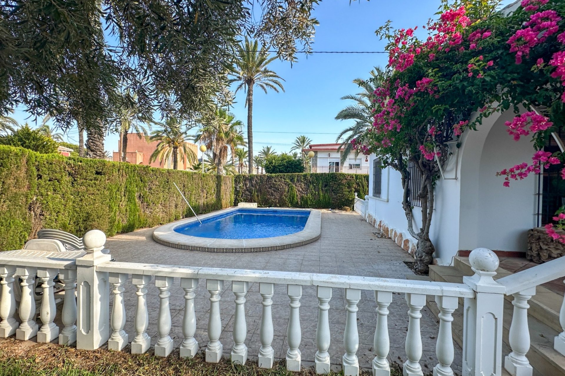 Revente - Villa -
Cabo Roig - Costa Blanca