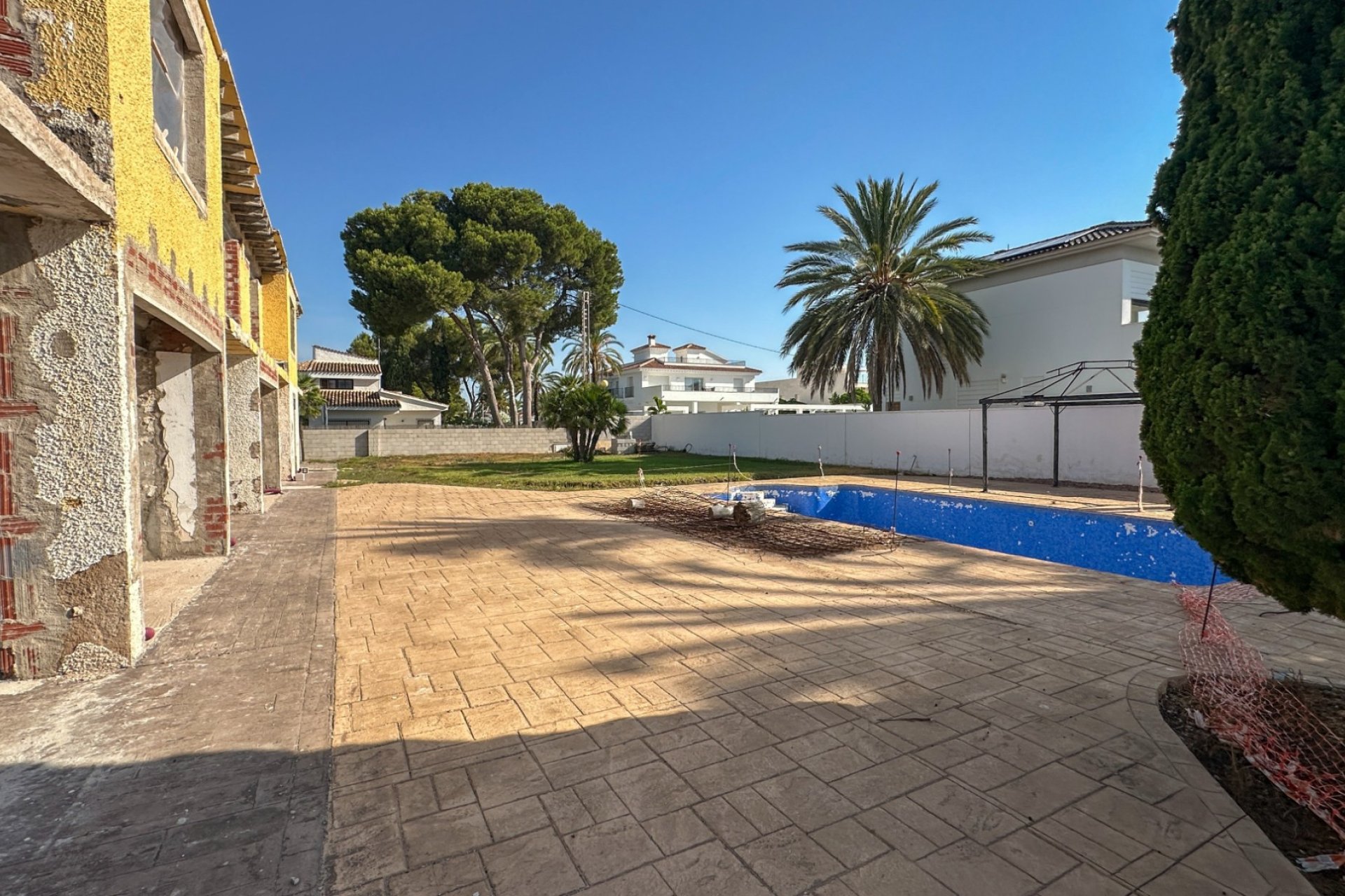 Revente - Villa -
Cabo Roig - Costa Blanca