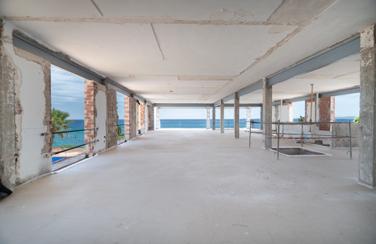 Revente - Villa -
Cabo Roig - Costa Blanca