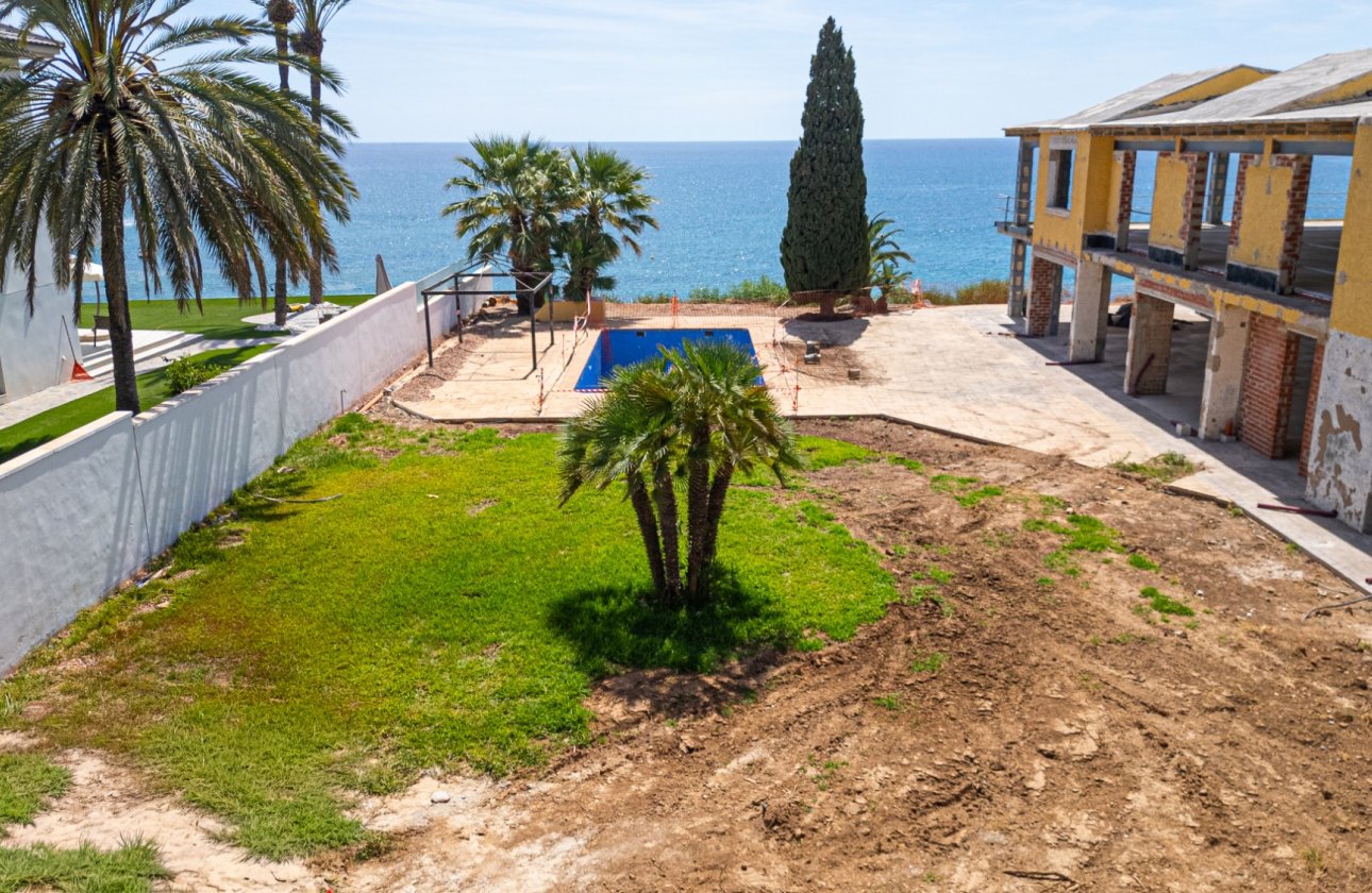 Revente - Villa -
Cabo Roig - Costa Blanca
