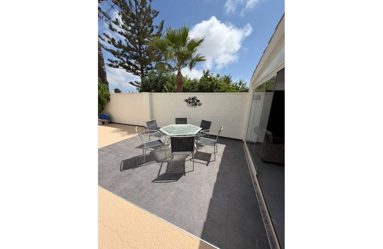 Revente - Villa -
Cabo Roig - Costa Blanca