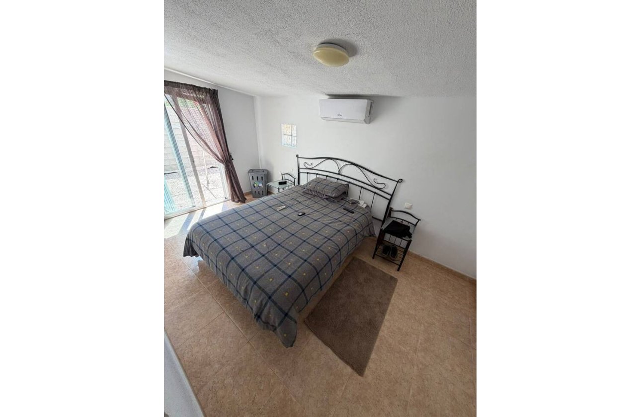 Revente - Villa -
Cabo Roig - Costa Blanca