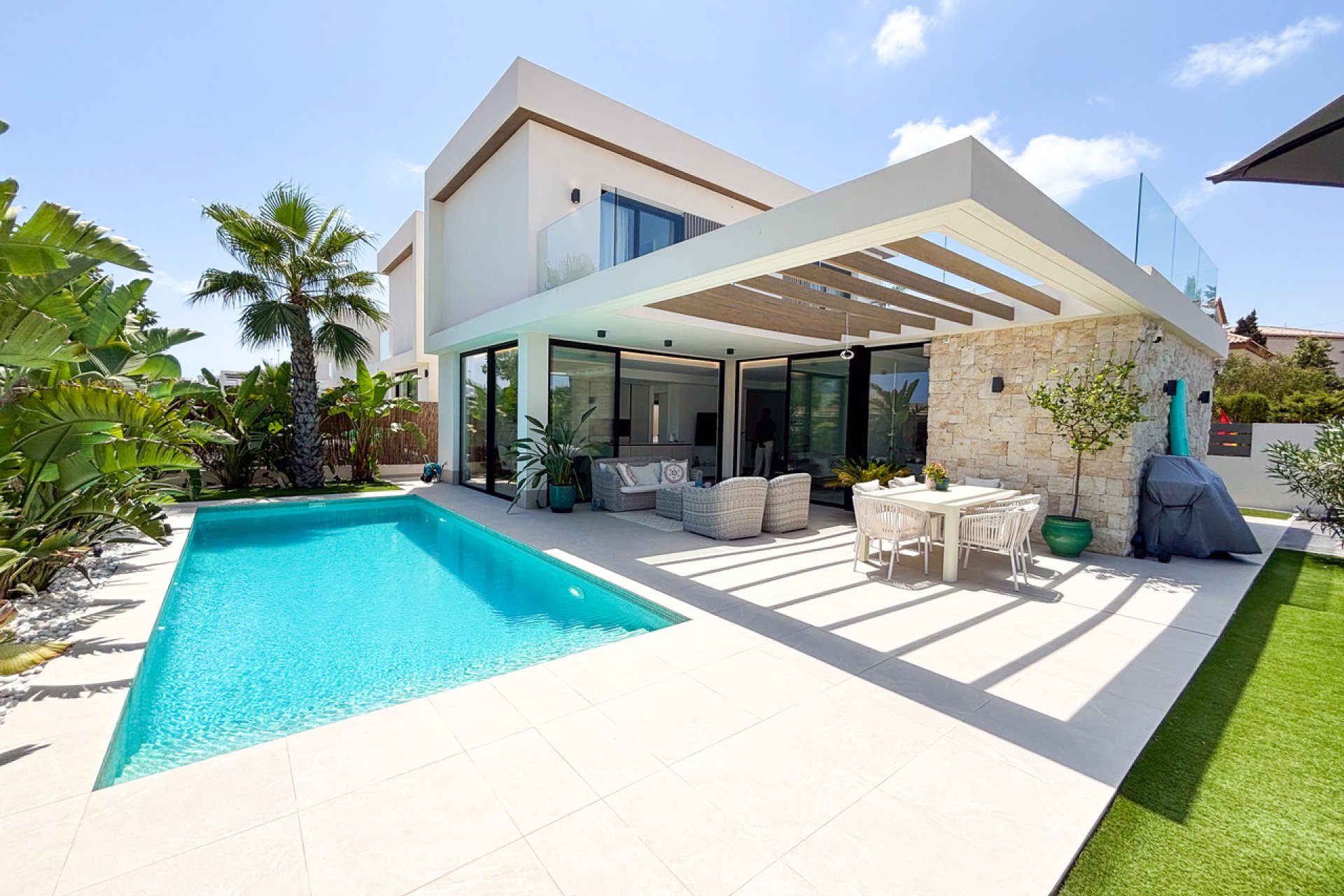 Revente - Villa -
Cabo Roig - Costa Blanca