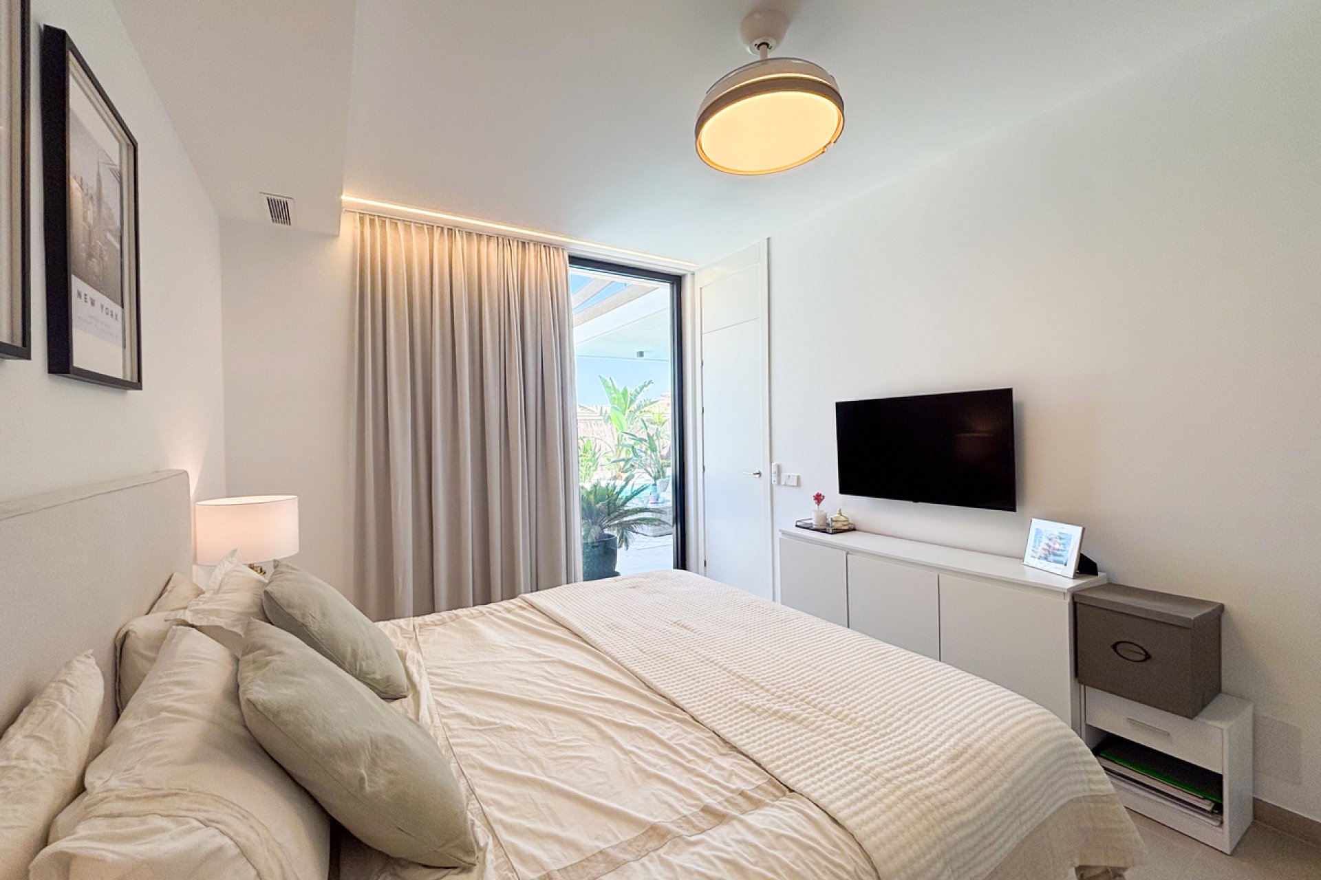 Revente - Villa -
Cabo Roig - Costa Blanca
