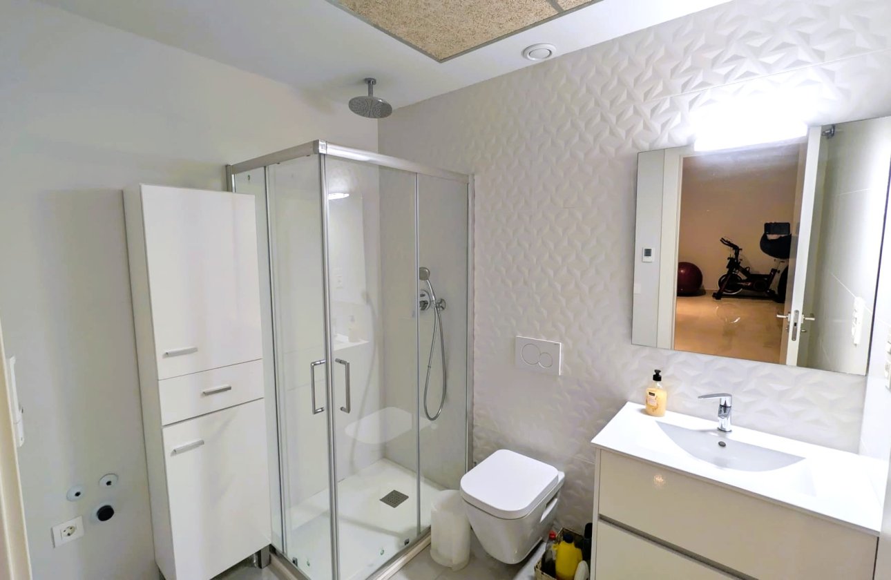 Revente - Villa -
Cabo Roig - Costa Blanca
