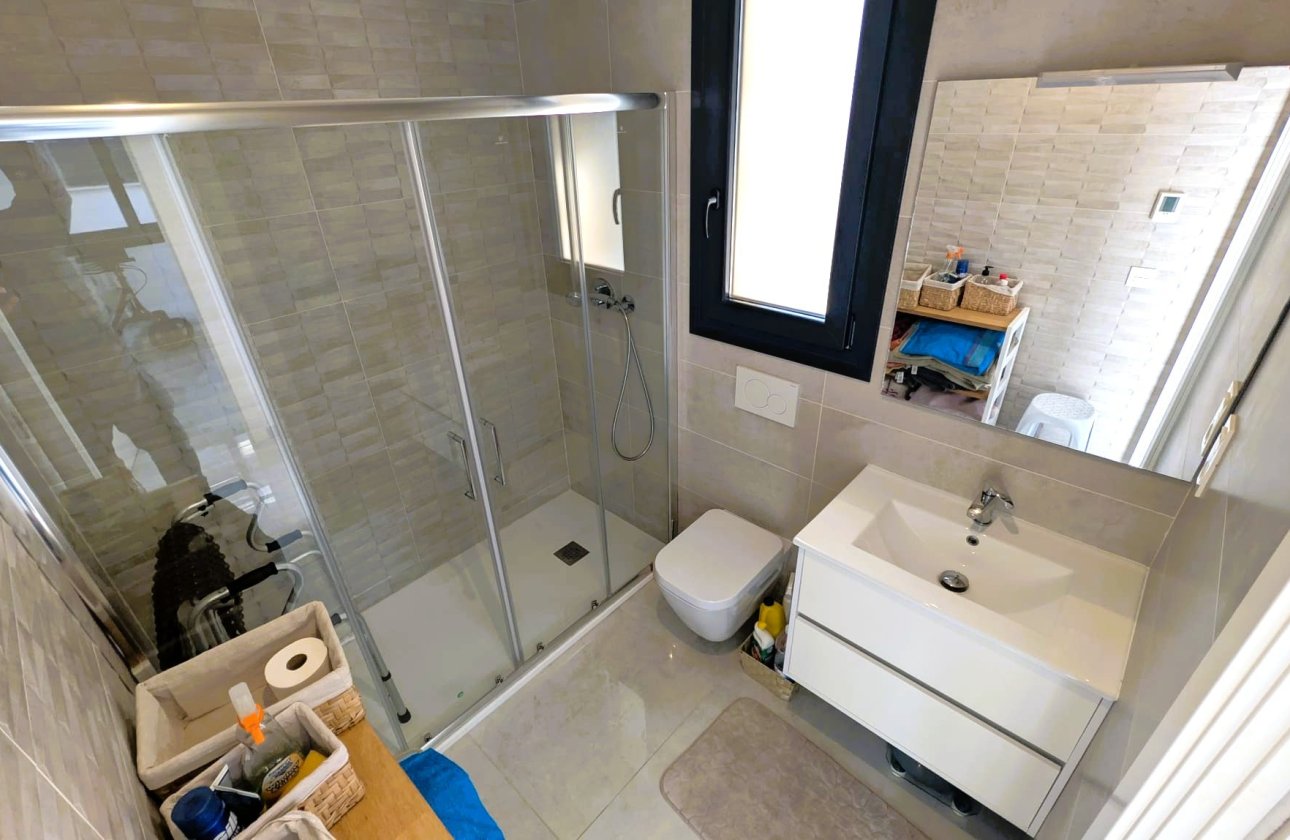 Revente - Villa -
Cabo Roig - Costa Blanca