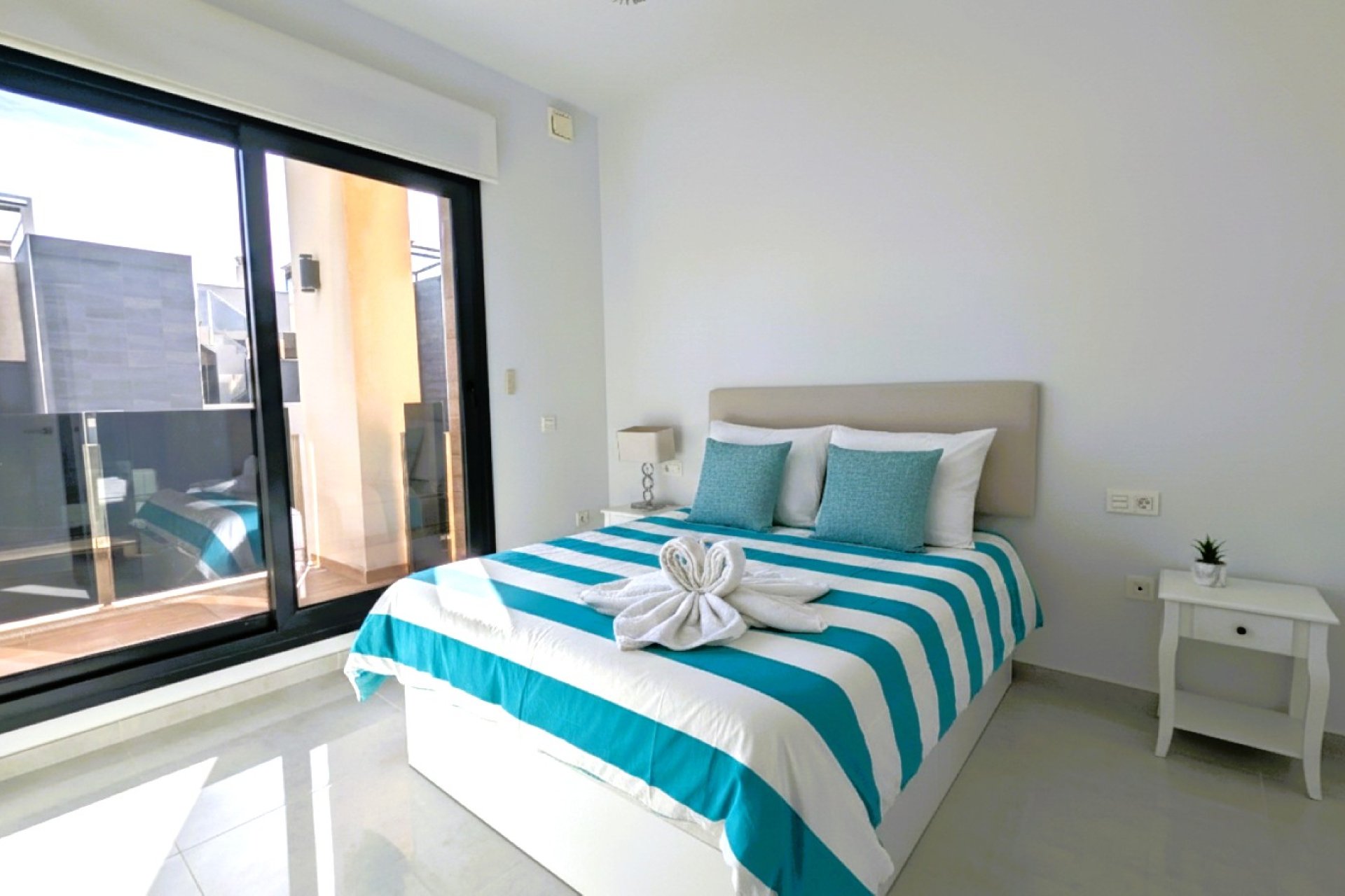Revente - Villa -
Cabo Roig - Costa Blanca