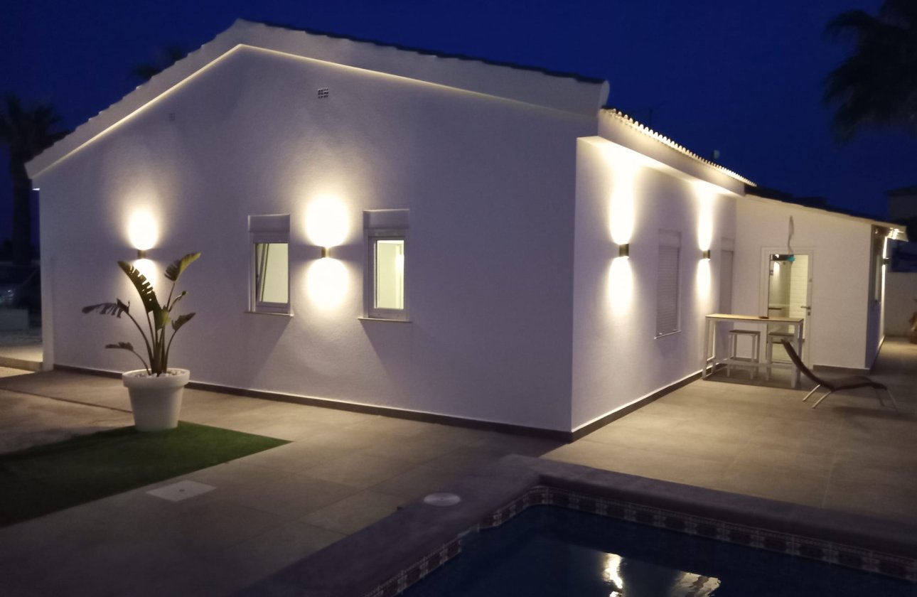 Revente - Villa -
Cabo Roig - Costa Blanca