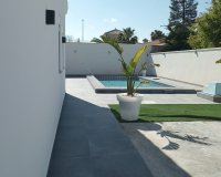 Revente - Villa -
Cabo Roig - Costa Blanca