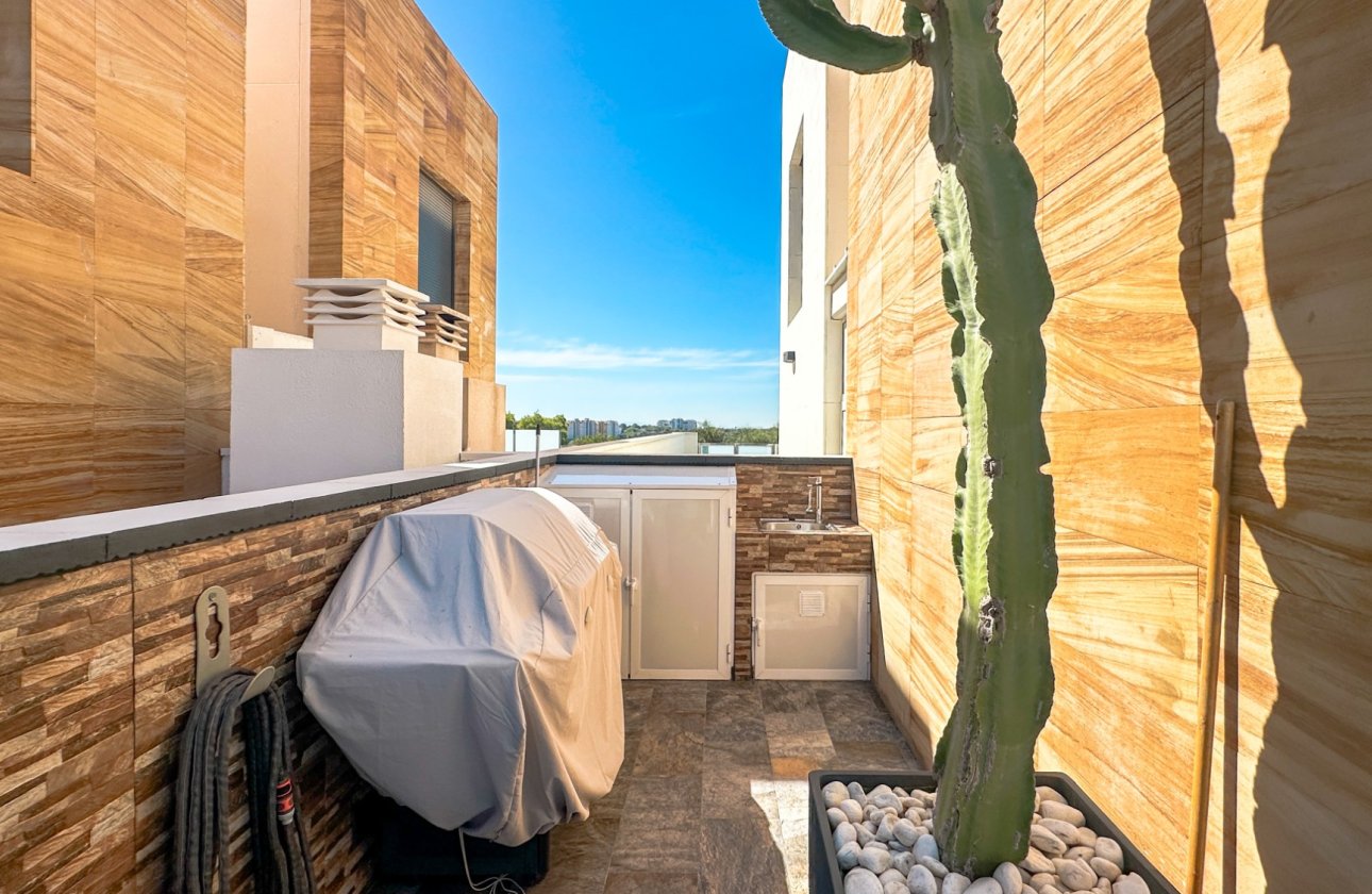 Revente - Villa -
Cabo Roig - Costa Blanca