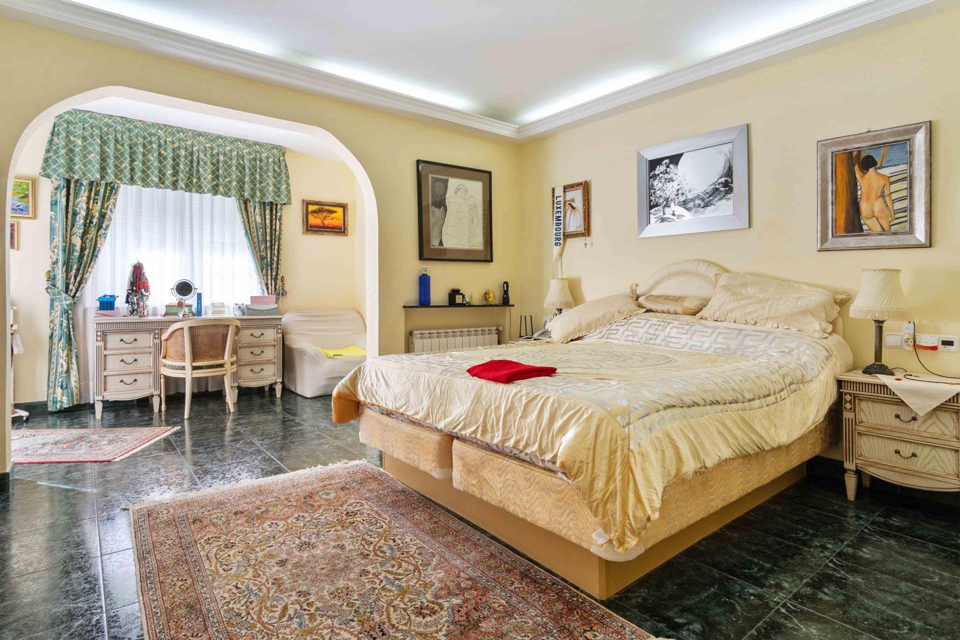 Revente - Villa -
Cabo Roig - Muy Cerca De La Playa