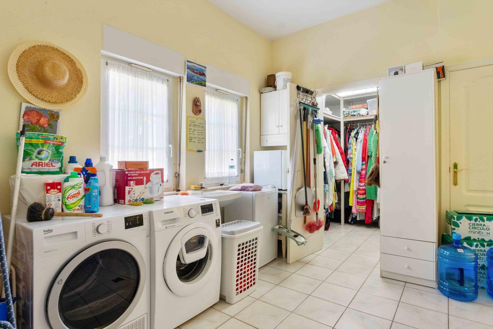 Revente - Villa -
Cabo Roig - Muy Cerca De La Playa