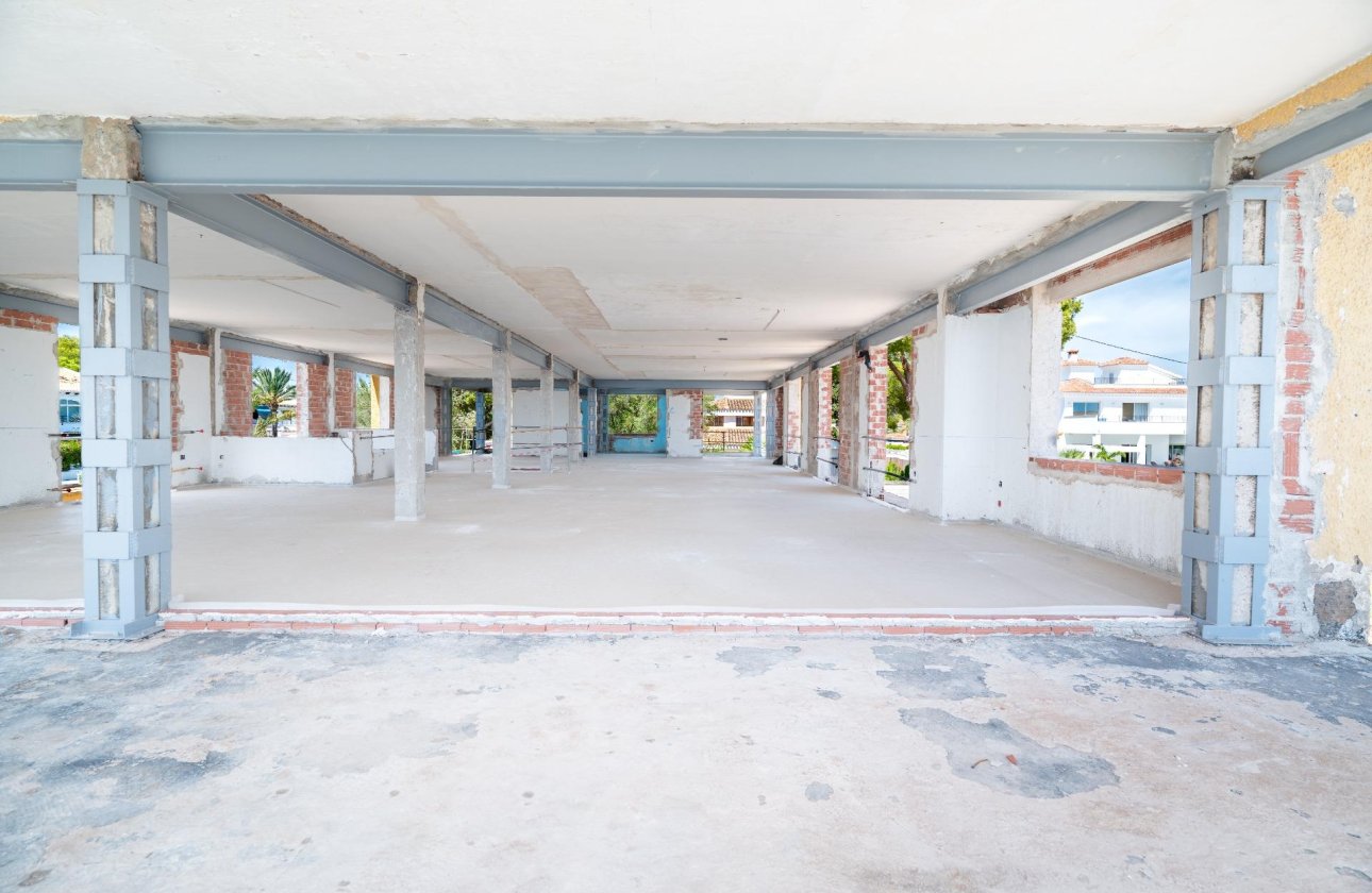 Revente - Villa -
Cabo Roig