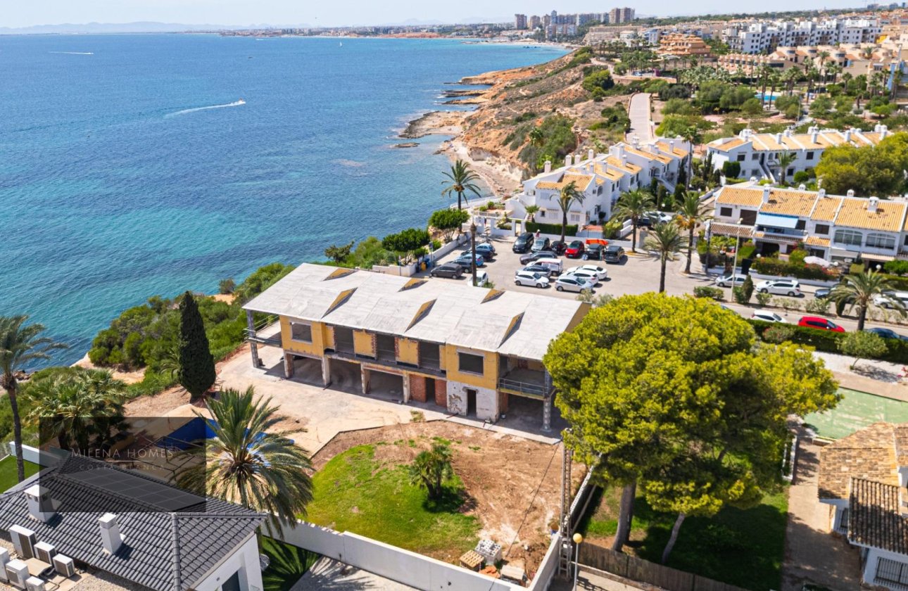 Revente - Villa -
Cabo Roig